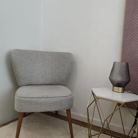 Apartament Na Baixa Do *
